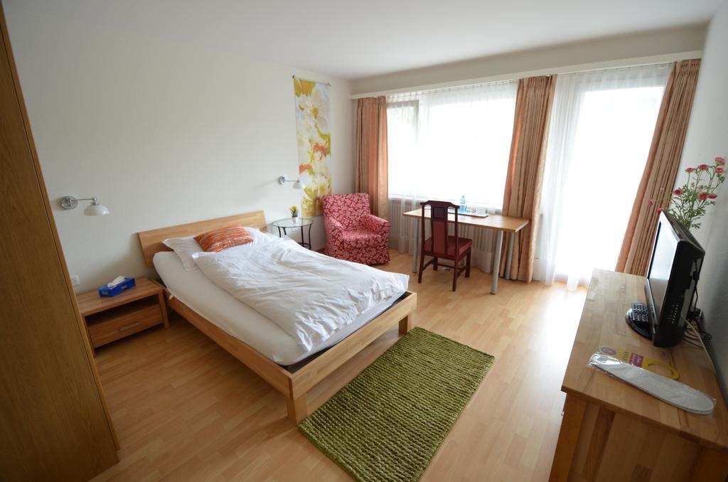 City Hotel Wettingen Bilik gambar
